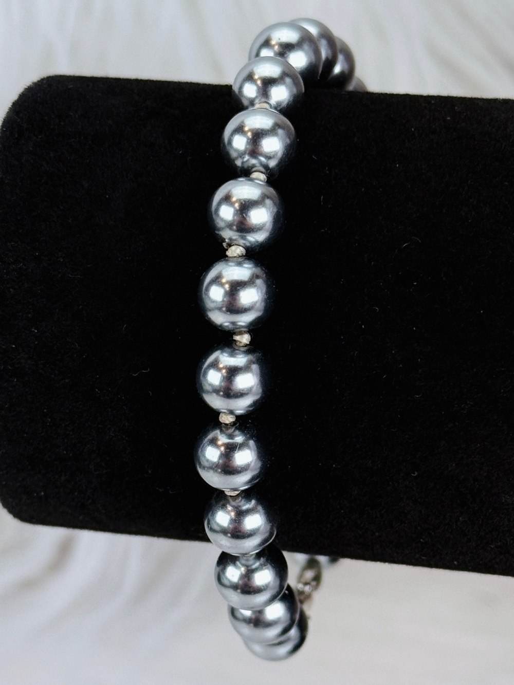Vintage Metallic gray bluish, Silvertone Beaded Bracelet